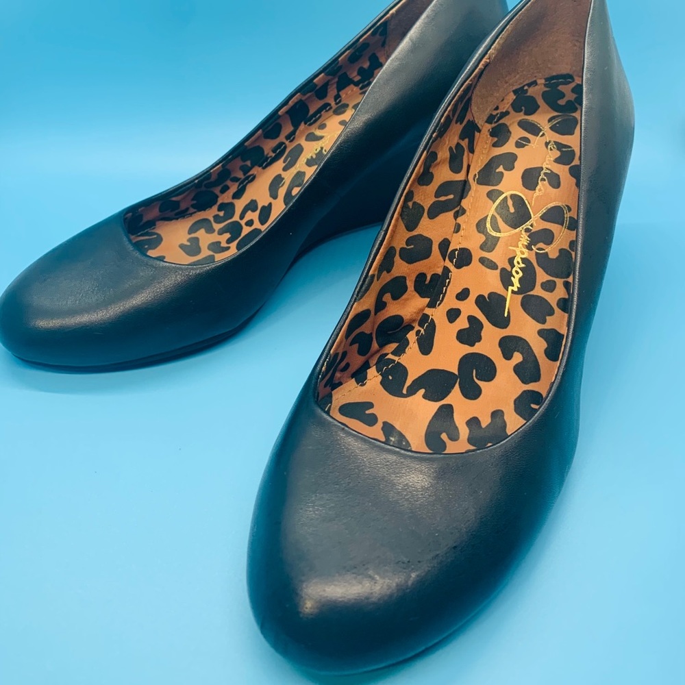 Jessica Simpson heels size 7